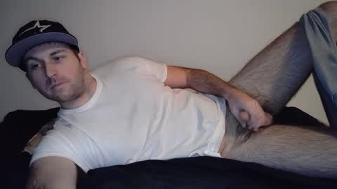 Snapshot of theetwohander chatting on February 26, 2:59 am Theetwohander online show from February 26, 2:59 am