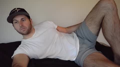 Theetwohander online show from April 19, 6:10 pm