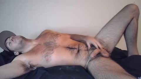 Snapshot of theetwohander chatting on October 24, 2:46 am Theetwohander online show from October 24, 2:46 am