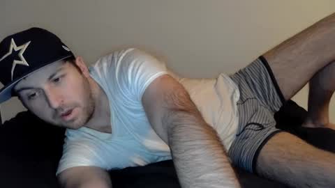 Snapshot of theetwohander chatting on January 26, 3:48 am Theetwohander online show from January 26, 3:48 am