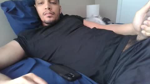 Thegodbill4000 online show from November 17, 2:20 pm