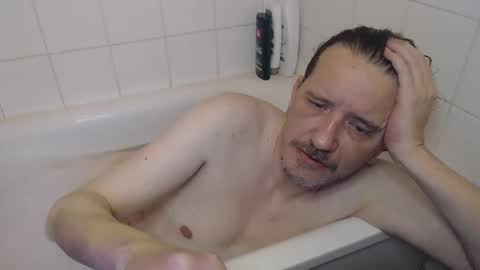 Green online show from April 22, 2:33 pm