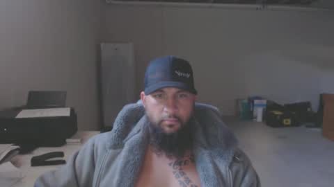 Snapshot of thehawaiian93 chatting on September 29, 5:31 pm thehawaiian93 online show from September 29, 5:31 pm