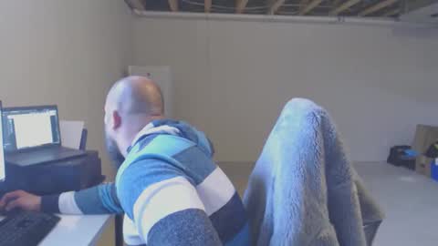 thehawaiian93 online show from April 23, 3:36 pm