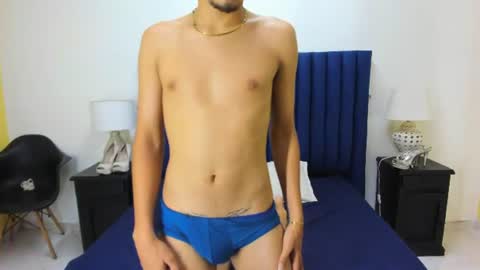 thehotsaulito online show from June 19, 10:03 pm