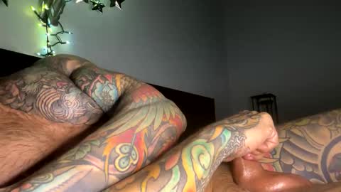 Snapshot of theinkedrabbit chatting on October 22, 2:26 am Inked Rabbit online show from October 22, 2:26 am