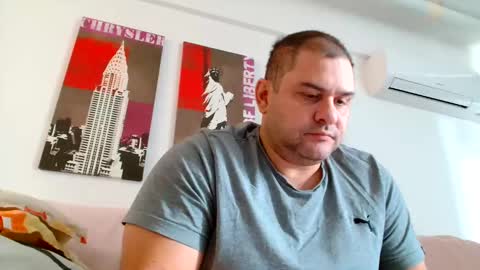 Snapshot of themastercomander chatting on December 2, 10:38 am Big Alpha Daddy Master online show from December 2, 10:38 am