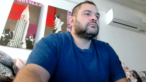 Snapshot of themastercomander chatting on January 11, 5:40 pm Big Alpha Daddy Master online show from January 11, 5:40 pm