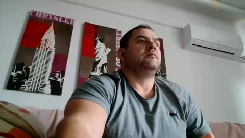 Snapshot of themastercomander chatting on December 3, 10:48 am Big Alpha Daddy Master online show from December 3, 10:48 am
