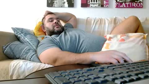 Snapshot of themastercomander chatting on February 24, 4:27 am Big Alpha Daddy Master online show from February 24, 4:27 am