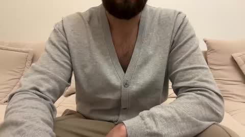 Snapshot of themonarchgoat chatting on February 25, 10:07 pm TheMonarchGoat online show from February 25, 10:07 pm