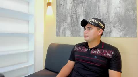 Theo online show from June 9, 7:26 pm