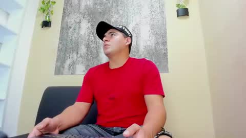 Theo online show from June 17, 7:26 pm