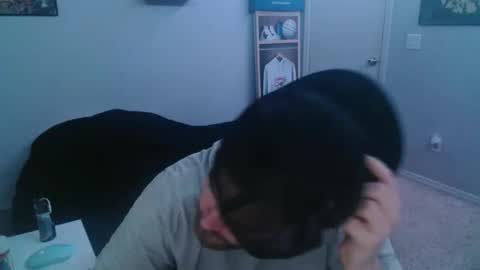 theone0722326 online show from February 1, 7:07 am