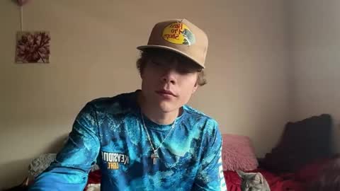 Astrid online show from April 2, 10:06 pm