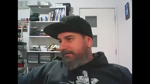 aussiebeard online show from May 16, 8:00 am
