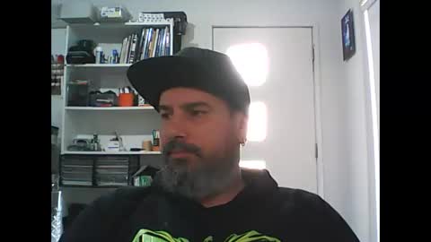 aussiebeard online show from May 13, 1:35 am