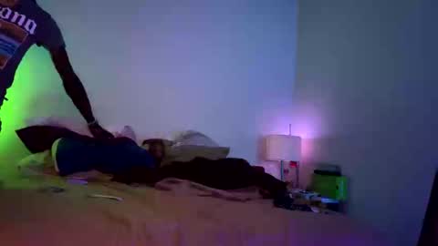 Snapshot of theperfectbbd chatting on September 24, 12:43 am theperfectbbd online show from September 24, 12:43 am