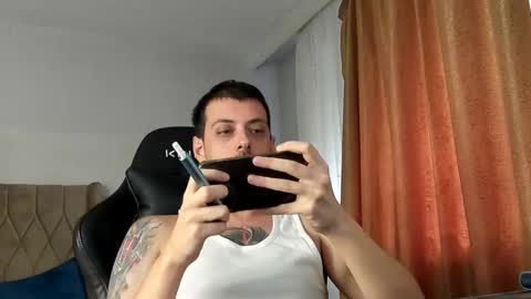 Snapshot of thepoorbatman chatting on September 17, 9:54 am thepoorbatman online show from September 17, 9:54 am