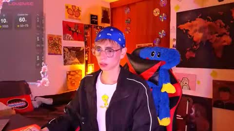 Matt independent model  online show from April 26, 7:43 pm