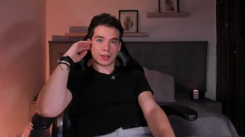     4th  online show from November 5, 5:04 pm