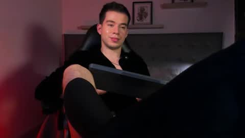     4th  online show from November 12, 7:08 pm