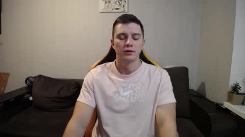 Nick   online show from December 14, 7:54 pm