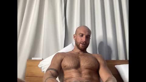 Eric online show from March 31, 4:36 am