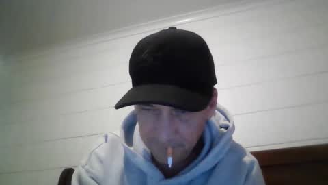 thestardad394997 online show from April 17, 10:45 pm