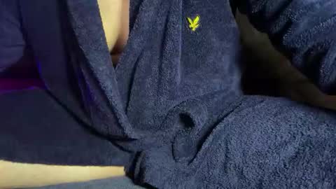 Snapshot of theswedishguy chatting on December 21, 6:34 pm theswedishguy online show from December 21, 6:34 pm