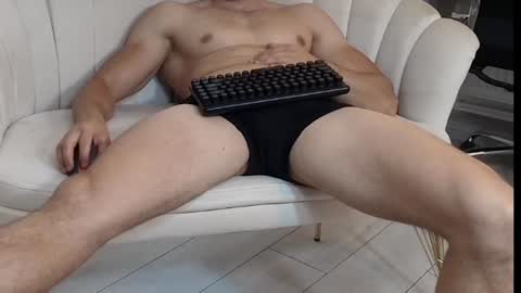 TheTopAlex online show from June 9, 6:26 am