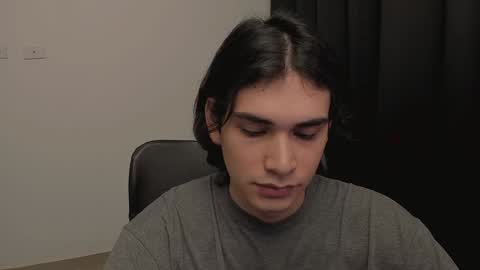 Snapshot of thiaan__ chatting on February 6, 1:49 am thiaan__ online show from February 6, 1:49 am