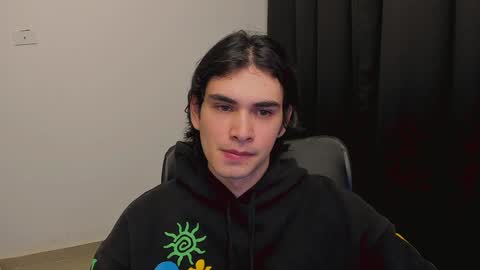 Snapshot of thiaan__ chatting on February 2, 1:12 am thiaan__ online show from February 2, 1:12 am