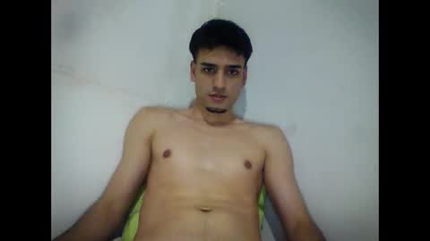 Snapshot of thiago22bk chatting on October 15, 2:41 am thiago22bk online show from October 15, 2:41 am