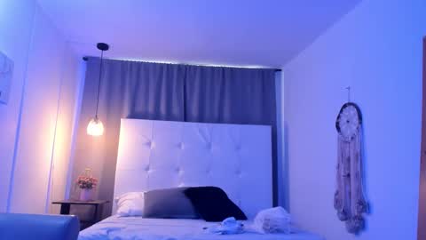 Thiago  online show from March 30, 1:34 pm