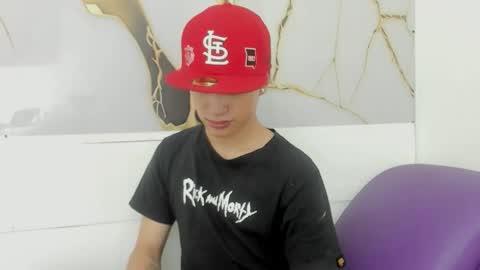 thiago_divine_anki online show from October 16, 9:56 pm