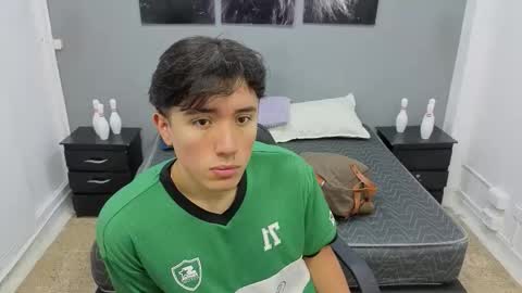 Thiago  online show from March 16, 12:31 pm