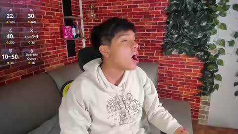 thiago online show from April 25, 1:41 pm