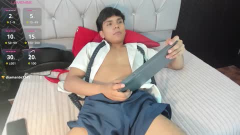 thiago online show from November 27, 1:59 pm