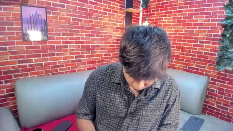 thiago online show from April 28, 1:16 pm