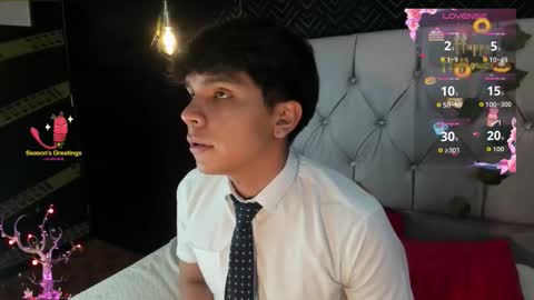 Snapshot of thiago_kozak chatting on October 9, 12:32 pm thiago online show from October 9, 12:32 pm