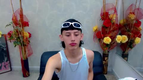 Snapshot of thiago_twink38 chatting on October 1, 3:21 am thiago_twink38 online show from October 1, 3:21 am