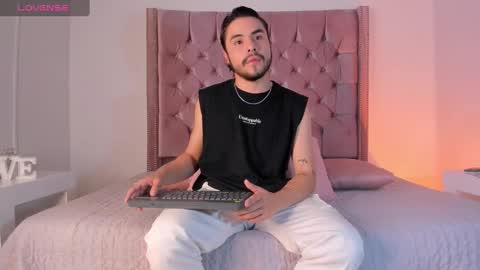 THIAGO online show from October 1, 11:47 am