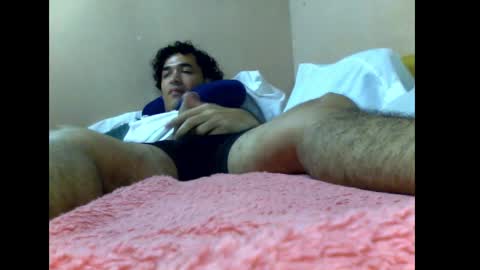 Snapshot of thiagodeseo chatting on October 12, 4:50 am thiagodeseo online show from October 12, 4:50 am