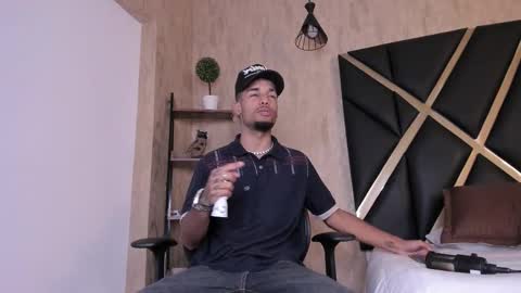 Snapshot of thiagoferreti_ chatting on September 10, 3:38 am ThiagoFerreti online show from September 10, 3:38 am
