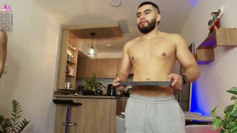 THIAGO online show from January 10, 11:31 pm