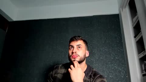 THIAGO MENESES online show from October 21, 2:58 am