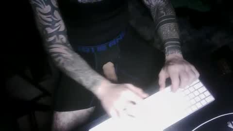 thicchogg online show from March 10, 1:55 am