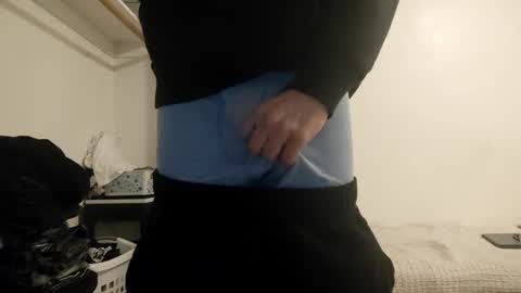 Snapshot of thickbigdick789 chatting on March 3, 6:13 am thickbigdick789 online show from March 3, 6:13 am
