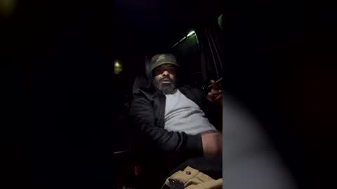 thickdick4anyone online show from April 27, 6:32 am